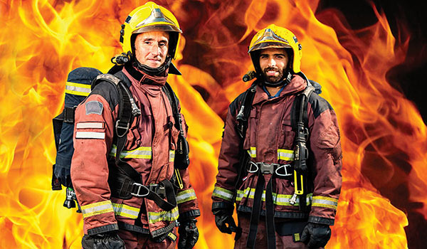 What Professionals in Dangerous Jobs Need to Know About Flame Resistant Clothing